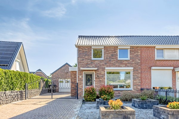 Medium property photo - Kaaistraat 30, 4711 HX St. Willebrord