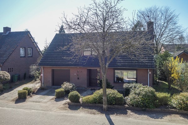 Medium property photo - Pater Verhaagstraat 24, 5941 BJ Velden