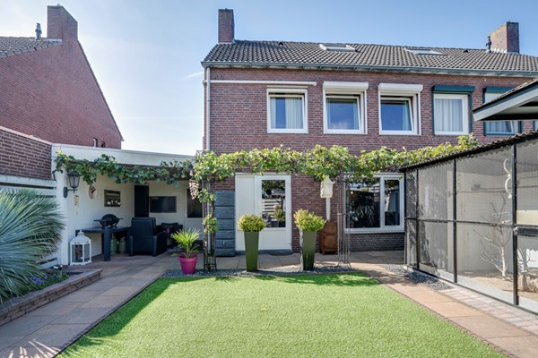 Medium property photo - Pastoor Ceijssensstraat 5, 5953 LD Reuver