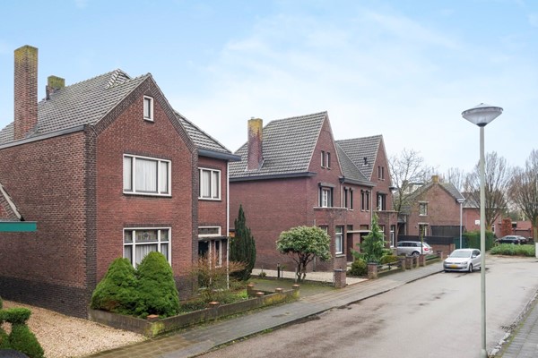 Medium property photo - Prins Hendrikstraat 15, 5953 ES Reuver