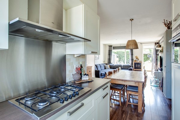 Medium property photo - Sint Lambertusweg 3, 5953 CJ Reuver