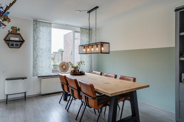 Medium property photo - Paardebloemstraat 28, 5953 GV Reuver