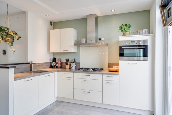 Medium property photo - Paardebloemstraat 28, 5953 GV Reuver