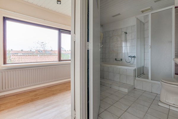 Medium property photo - Laan van Nieuw Rozenburg 32, 3181 VC Rozenburg