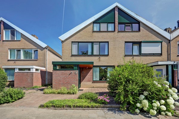 Meeuwensingel 109, 3181SW Rozenburg