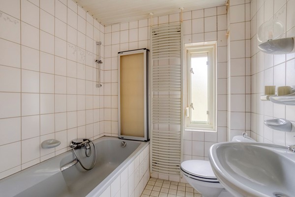 Medium property photo - St.Maartensplein 11, 6063 CA Vlodrop