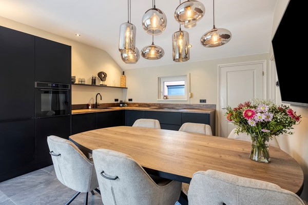 Medium property photo - Bernhardlaan 1, 6077 AT Sint Odiliënberg