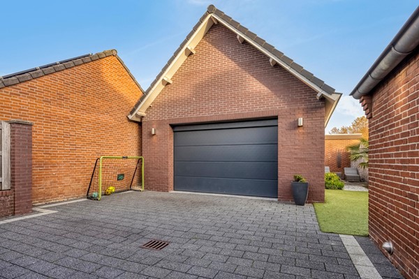 Medium property photo - Bernhardlaan 1, 6077 AT Sint Odiliënberg