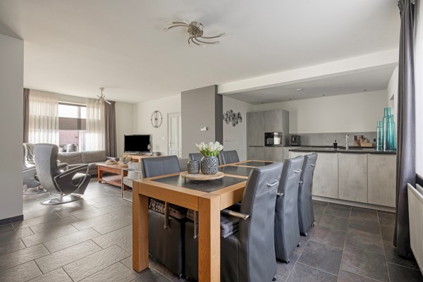 Medium property photo - Eikenlaan 10, 6063 BL Vlodrop