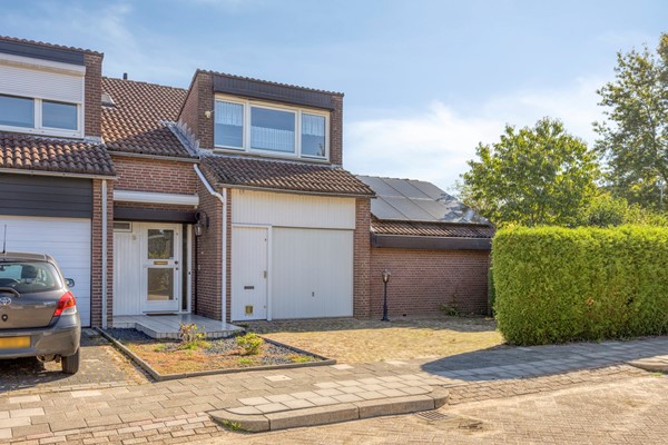 Te koop: Esdoornlaan 2, 6063 BE Vlodrop