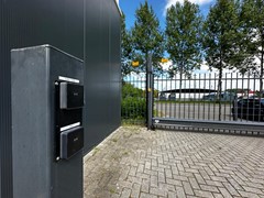 54f66a93-368a-4da7-9f09-3f24761cf483.jpg