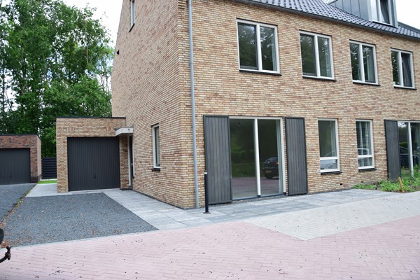 vrije-sector-woningen te huur op Purmerenderweg 21