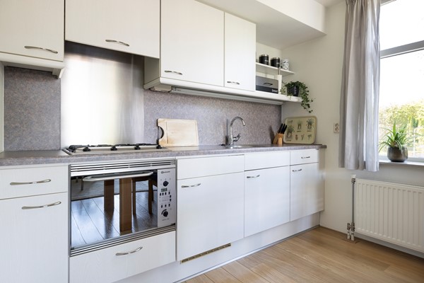 Medium property photo - Narcisplantsoen 4, 2015 AH Haarlem