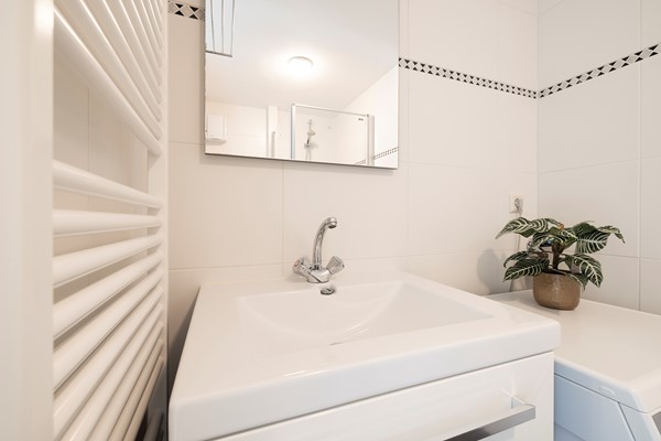 Medium property photo - Narcisplantsoen 4, 2015 AH Haarlem
