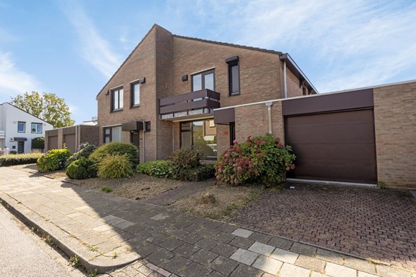 Weerterbroekplantsoen 40, Meerssen