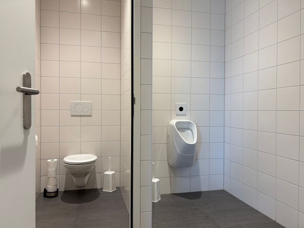 Medium property photo - Van Riemsdijkweg 57, 3088 HB Rotterdam