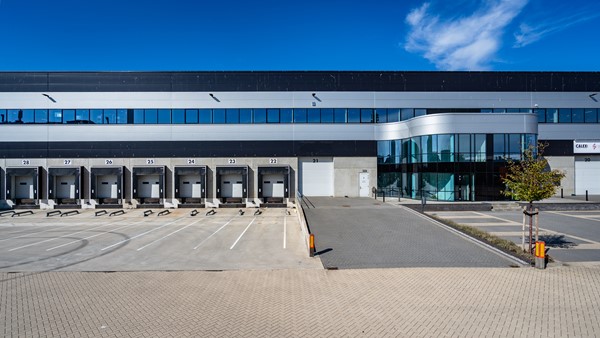 Medium property photo - Van Riemsdijkweg 57, 3088 HB Rotterdam