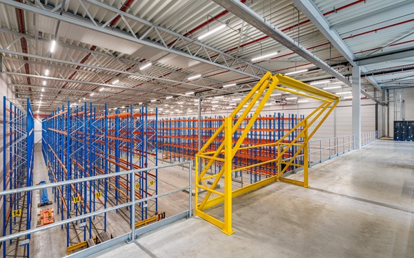 Medium property photo - Van Riemsdijkweg 57, 3088 HB Rotterdam