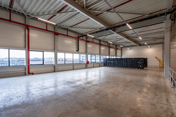 Medium property photo - Van Riemsdijkweg 57, 3088 HB Rotterdam