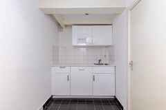 Haringvliet 92A trap links foto's-20.jpg