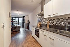 Verkocht: Verrassend efficiënt ingedeeld turn key studio appartement in het nieuwe populaire Amstelkwartier.