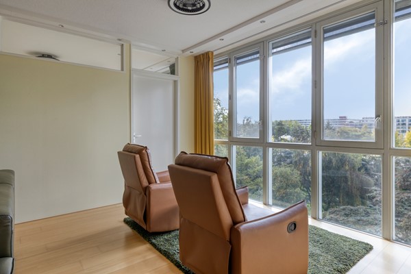 Medium property photo - Oeverpad 515, 1068 PM Amsterdam