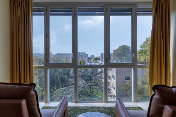 Medium property photo - Oeverpad 515, 1068 PM Amsterdam