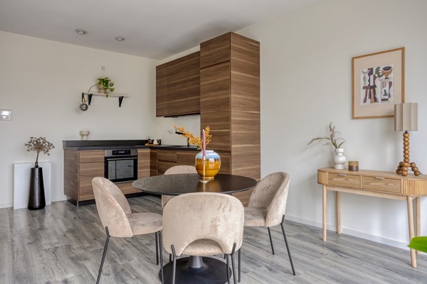 Medium property photo - Mary van der Sluisstraat 428, 1095 ME Amsterdam