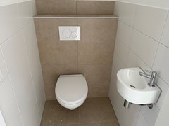 8B5554B6-C841-4BBD-A306-29C66A19A17E