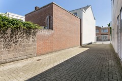 Onder bod: Sint-Josephstraat 45, 4611 MK Bergen op Zoom