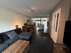 E947AD79-7054-41CD-811C-867ADEF9E24A