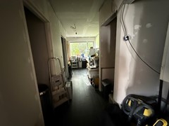 10F8C918-5000-43E5-A5E8-A8D0296FF2A1