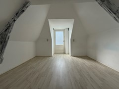 ED8146C6-0984-4C08-A3E4-A5B72E11678D