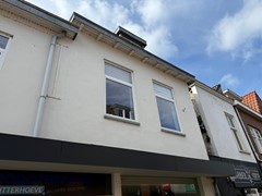 5BF01188-A448-466A-B247-CB648D23C528