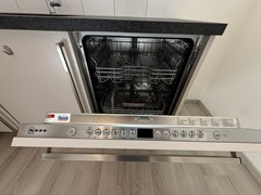 9F70AFE5-AE07-4655-B584-55402AAA181C