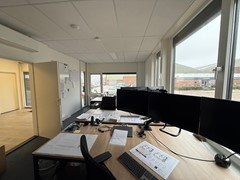 WhatsApp Image 2026-04-10 at 17.39.52 (2).jpeg