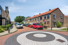 Verkocht onder voorbehoud:Waalstraat 8, 3341 XZ Hendrik-Ido-Ambacht - Foto