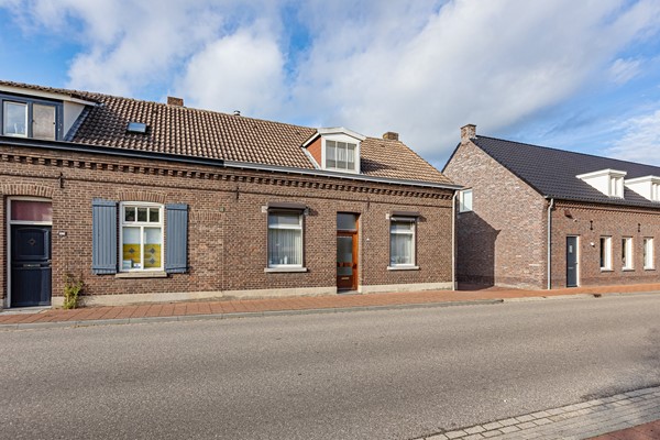 Twee-onder-één-kap te koop: Walk 3, Heythuysen