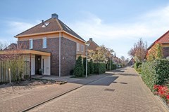 KoosVeraartstraat164652ATSteenbergenNL-68.jpg