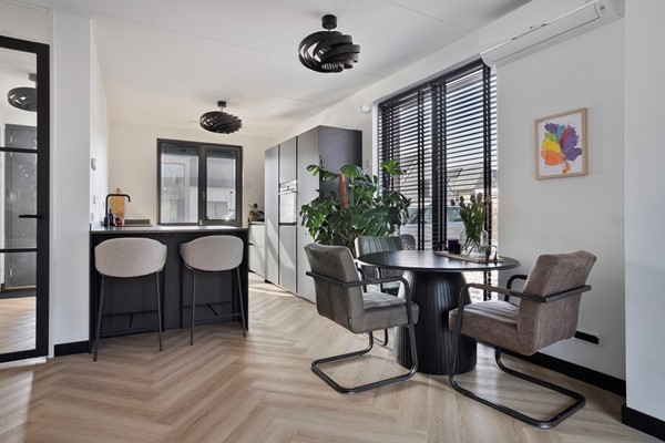 Medium property photo - Dotterbloem 10, 4616 AS Bergen op Zoom