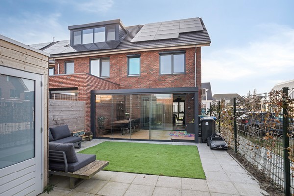 Medium property photo - Dotterbloem 10, 4616 AS Bergen op Zoom