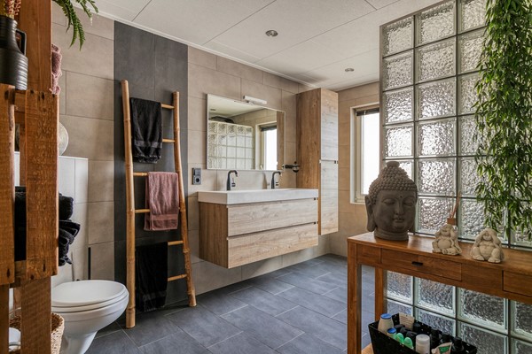 Medium property photo - Zuideinde 18, 4671 BK Dinteloord