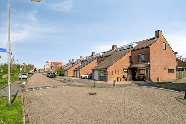 Medium property photo - Zuideinde 18, 4671 BK Dinteloord