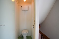 vd 21 toilet.jpg