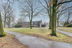 Funda_HD_Meeuwenlaan 14 Vries-1.jpg