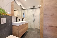 KNSM-laan 737-21.JPG