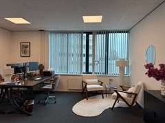 PHOTO-2026-04-03-10-36-12 (5).jpg