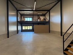 Huur:Industrieweg 21B, 8304 AC Emmeloord - Foto