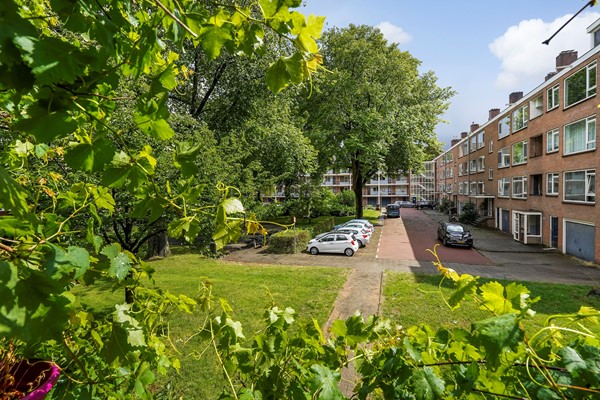 Medium property photo - Zuid Hollandstraat 20-1, 1082 EK Amsterdam