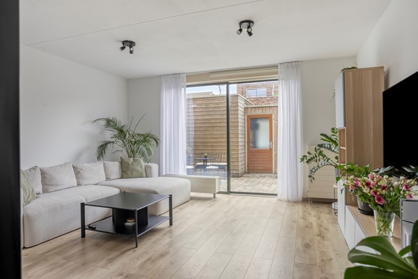 Medium property photo - Osirispad 59, 1363 XK Almere